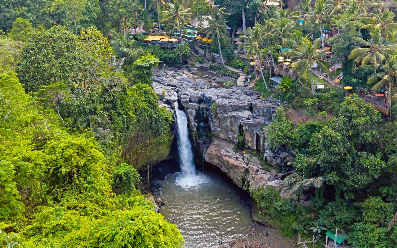 Tegenungan Waterfall